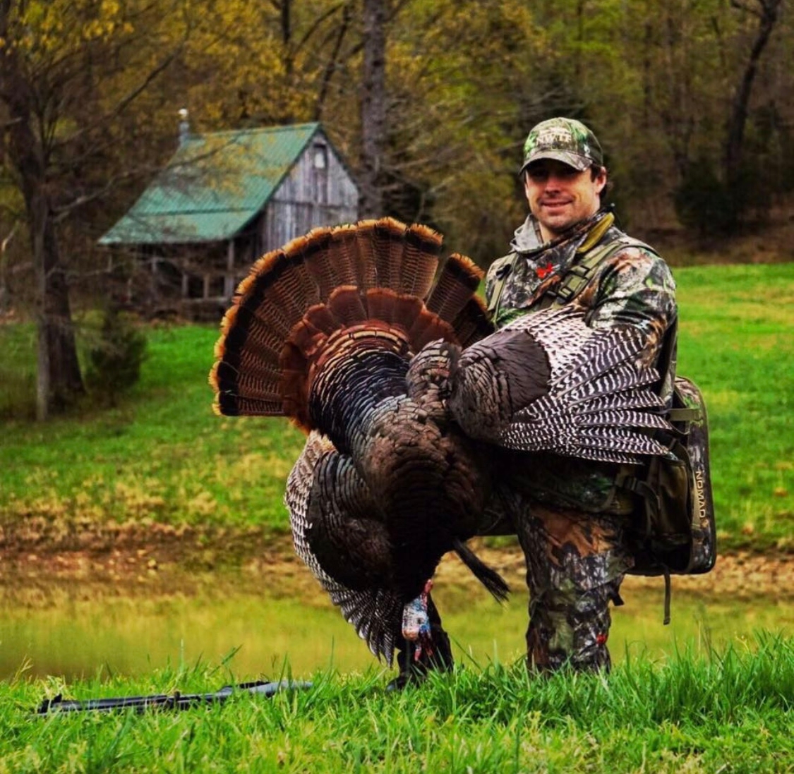 Guided Turkey Hunts in Western Kentucky Premier Outfitters