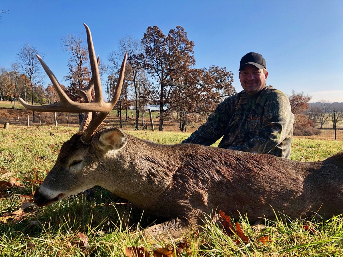 Early Muzzleloader Whitetail Hunts Premier Outfitters